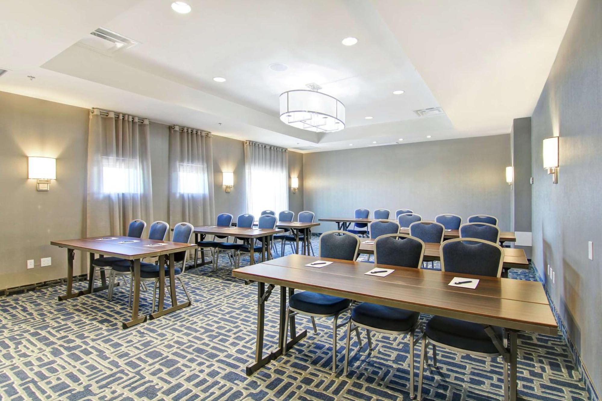 Homewood Suites By Hilton Ottawa Kanata Екстер'єр фото